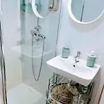 De Apartament *
